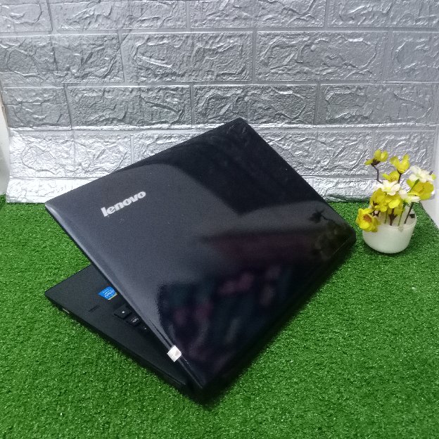 Laptop Lenovo B41-30 