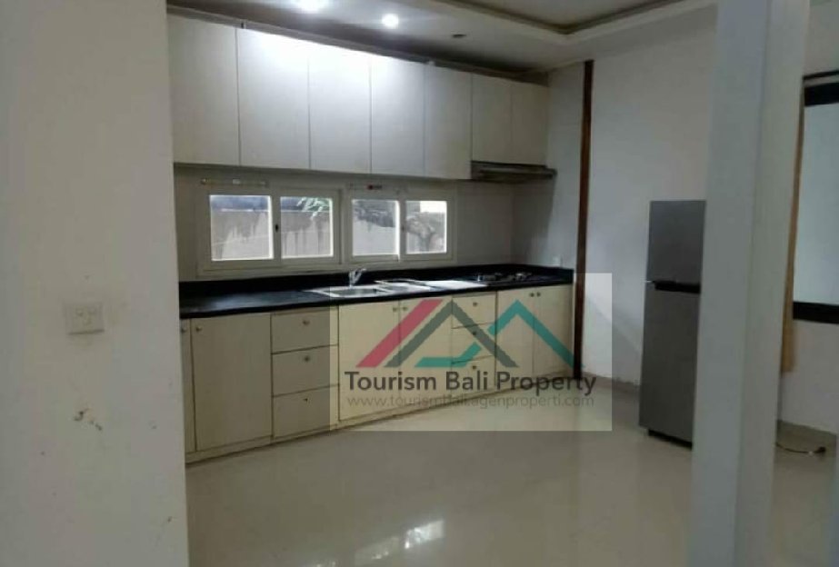 MURAH/ rumah modern minimalis di kawasan Renon Denpasar Bali 
