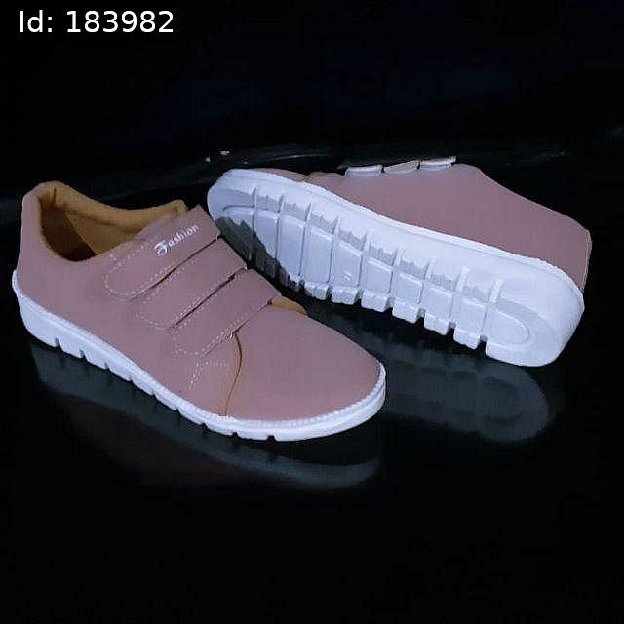 SEPATU SNEAKER WANITA PREPETT 