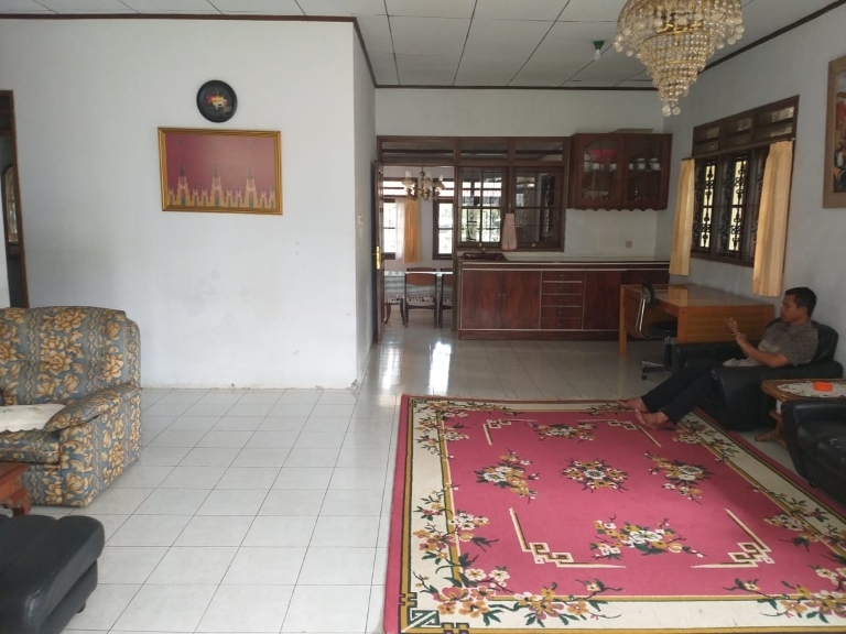 Vila cisarua puncak bogor