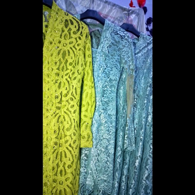 Kebaya Brukat Preloved