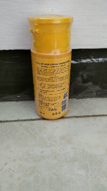 AZARINE MULTI ACID GLOWING TONER
