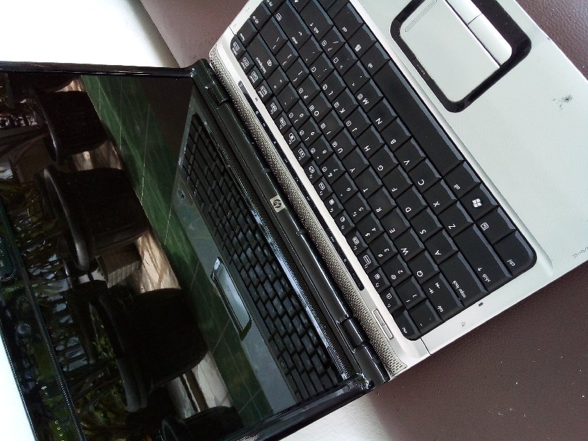 Laptop HP matot