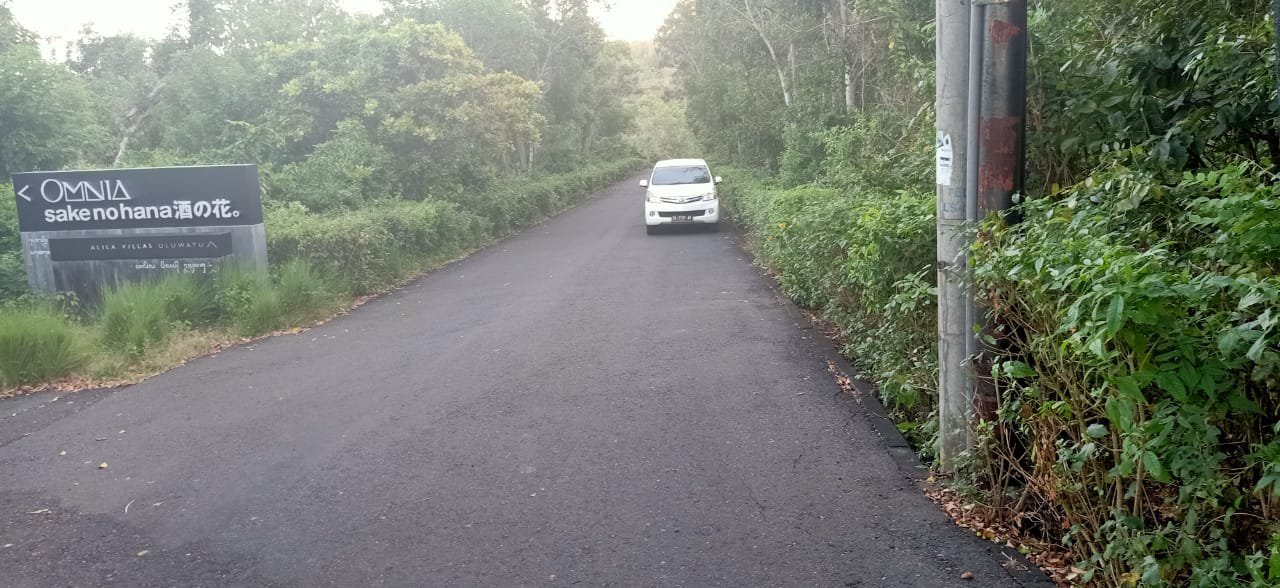 Jimbaran/ tanah luas 45000m2 di Pecatu Kuta bali