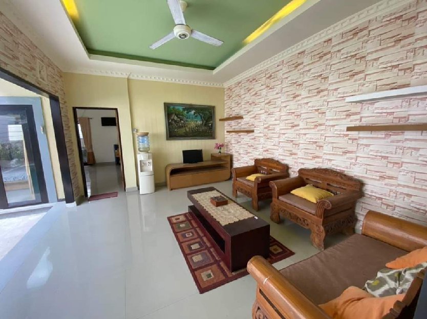 rumah mewah full furnished di kawasan Tukad Badung Renon Denpasar Bali 