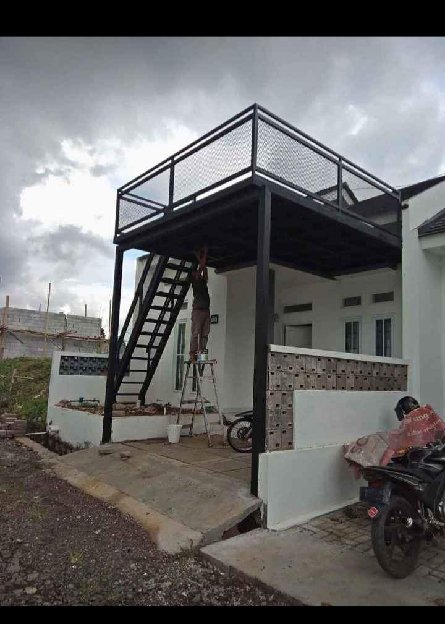 Mezanine atau kanopi balkon