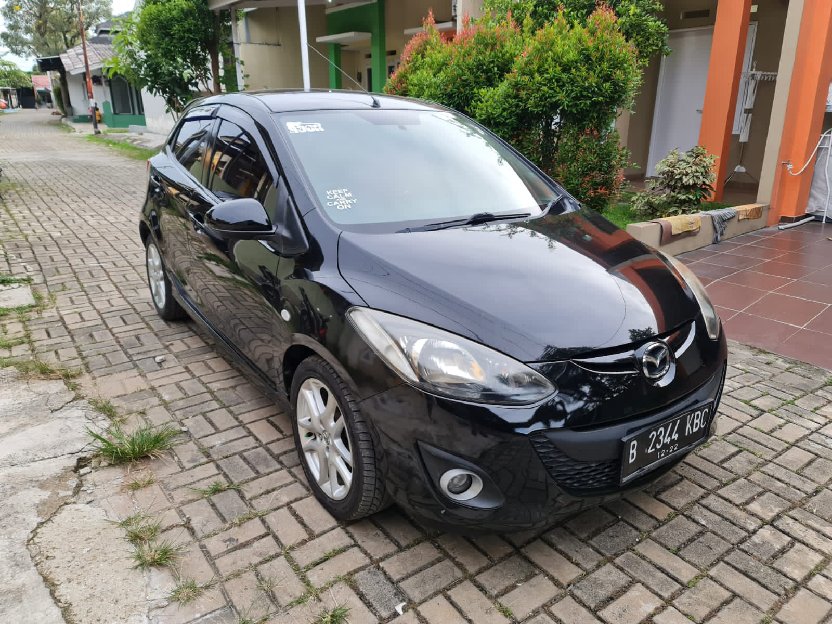 Mazda 2 Hb Sport 2012 Matic 