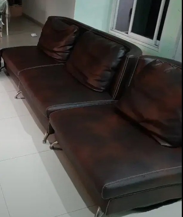 Sofa 3 Semi Kulit Seater