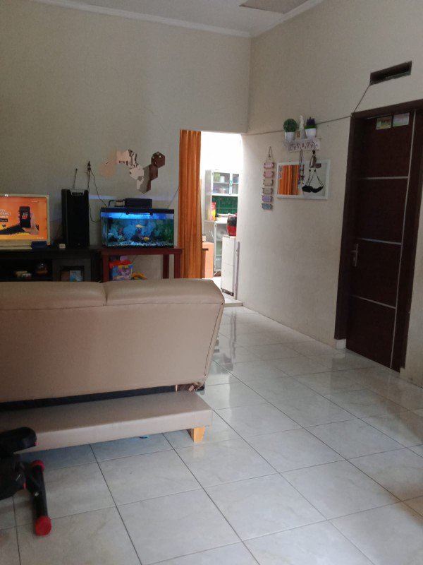 rumah cihanjuang dekat pemkot cimahi 