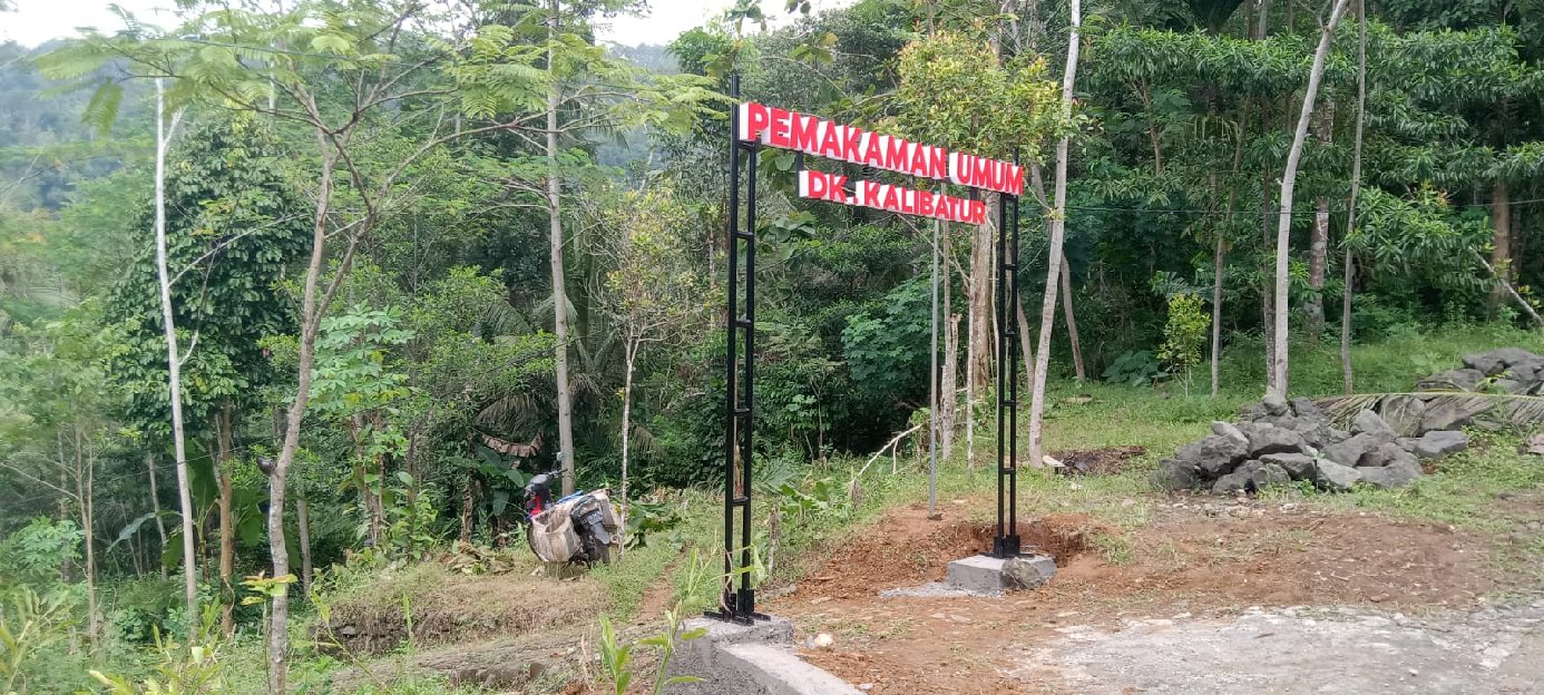 Papan Nama Huruf Timbul