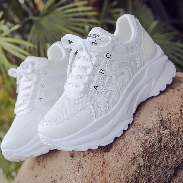 *Sepatu Wanita Sneakers Fashion Motif ABC*