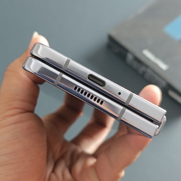 SAMSUNG GALAXY Z FOLD 5 ICY BLUE 12/512GB GARANSI RESMI