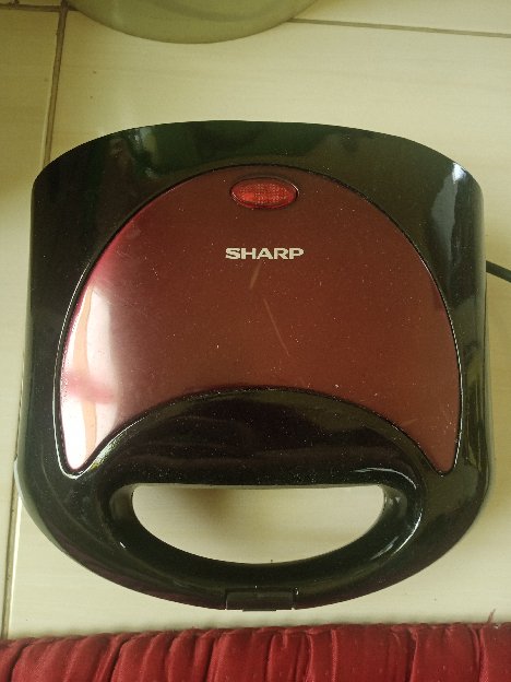 Sharp Sandwich Toaster