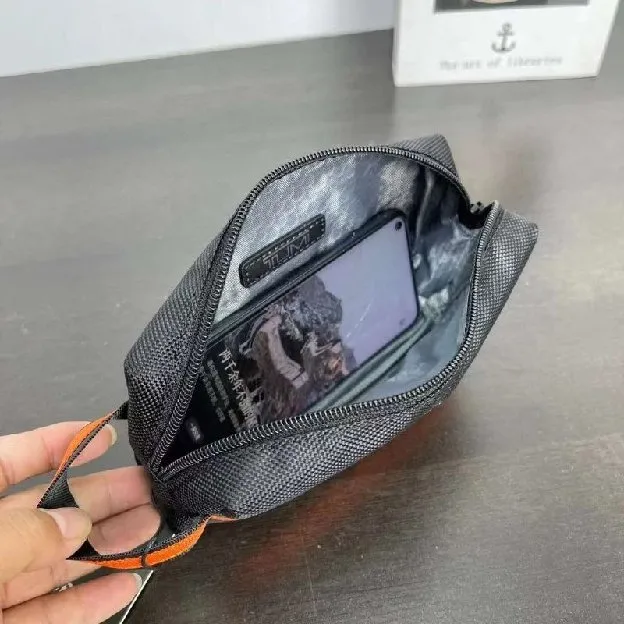 Tas tangan tumi toiletry ballistic nylon pouch kosmetik
