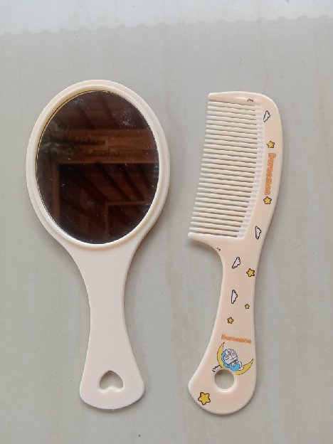 Sisir Plus Kaca Mini