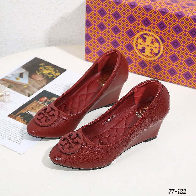 Sepatu Wedges Tory Burch 77-122bahan    : Kulit Kualitas : Semi Premiuminsole     :Size 36 : 22,5cms