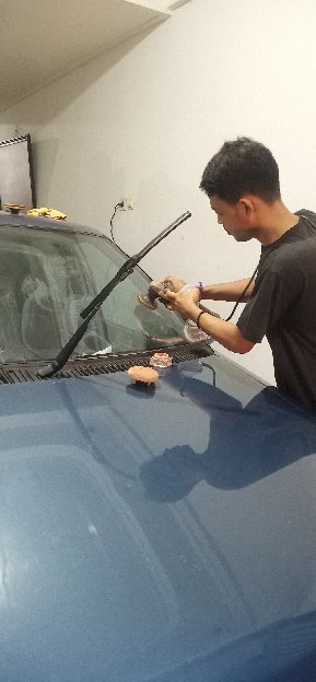 jasa poles kaca baret wipper dan jamur kaca