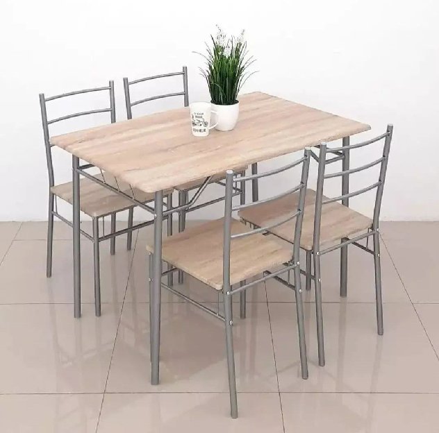 Meja Makan Minimalis 
