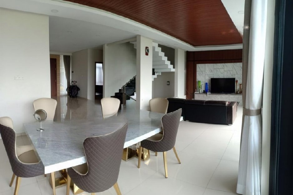 Rumah Modern Tropis Nyaman Cluster Premium KBP Bandung Barat
