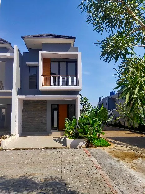 Rumah 2 lantai siap huni di pamulang