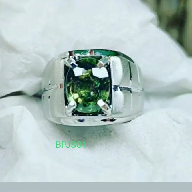 green sapphire bersertifikat asli 