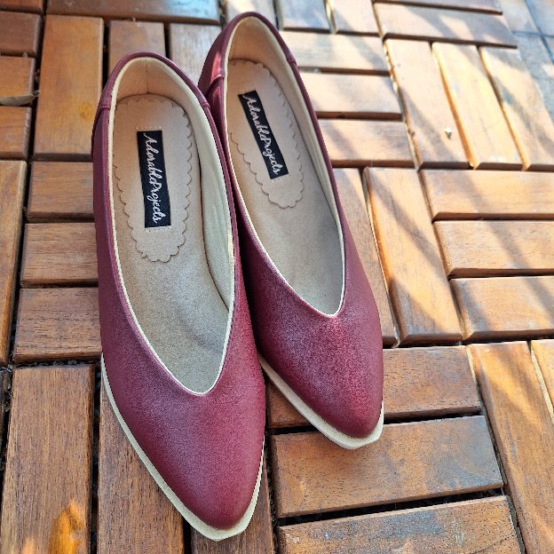 Sepatu Heels Wanita - Adorable Projects