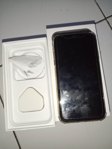 iPhone (Apple)xr jual cepat