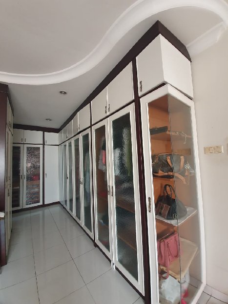Rumah Asri Terawat 2 Lantai SHM Puri Bintaro Tangerang Selatan