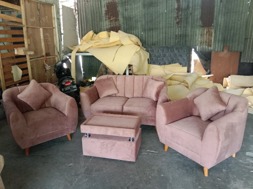 Sofa Retro Mesco 211