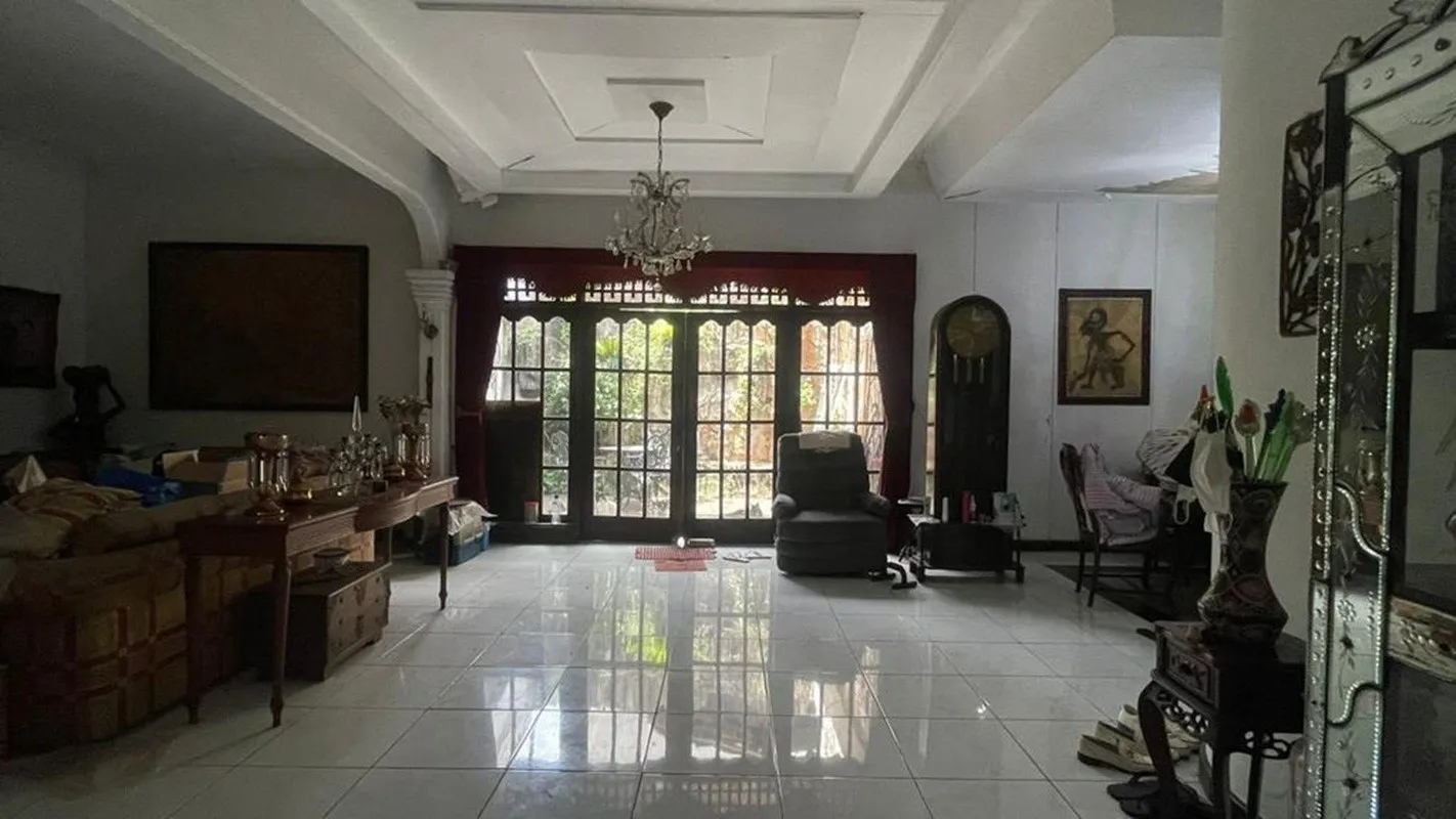 Jual Rumah Lama Bagus di Jalan Haji Noor Jakarta Selatan