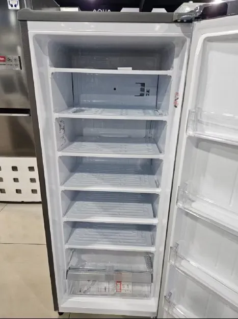 frezer es batu kulkas 1 pintu rak 6 khusus es batu