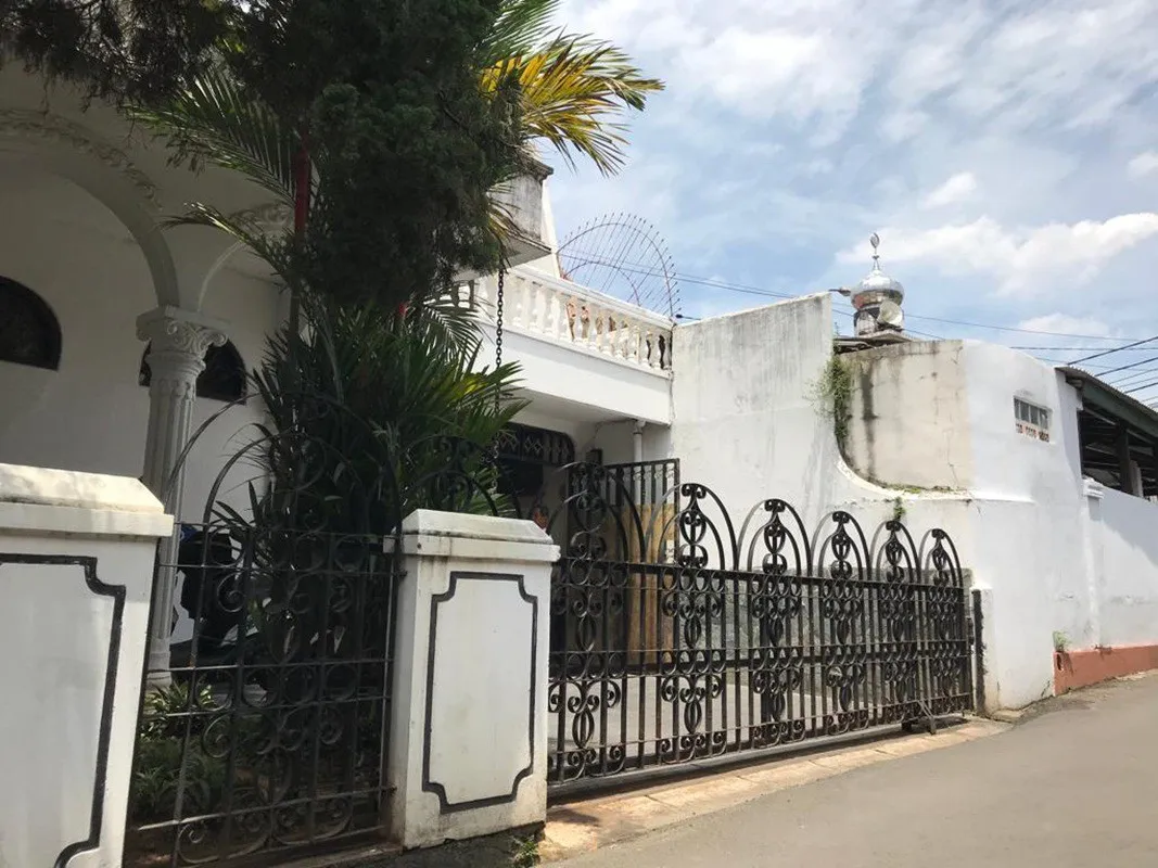 Jual Rumah Lama Bagus di Jalan Haji Noor Jakarta Selatan