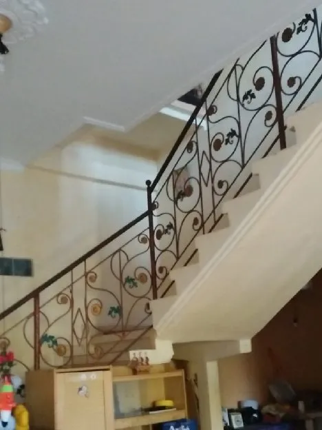 Dijual Rumah 2LT, Jl. Batas Dukuh Sari Sesetan Denpasar