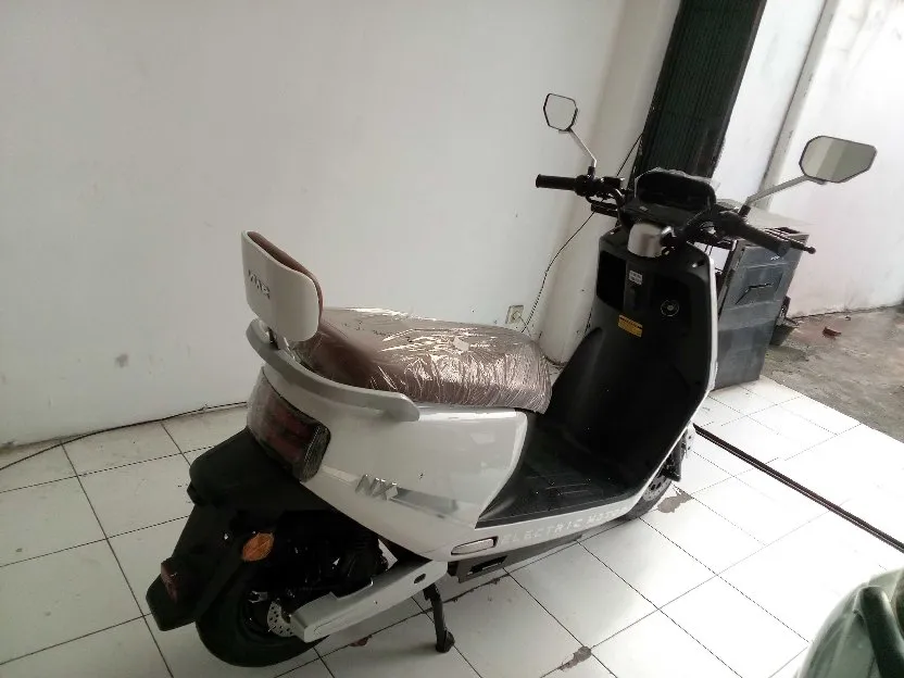 KREDIT MOTOR LISTRIK VIAR SUBSIDI 7.000.000