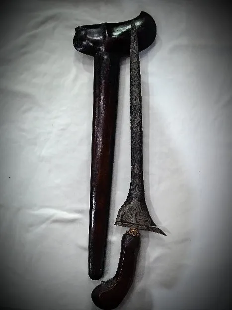 Keris Brojol Pamor Wahyu Tumurun Tangguh Mataram Kuno 