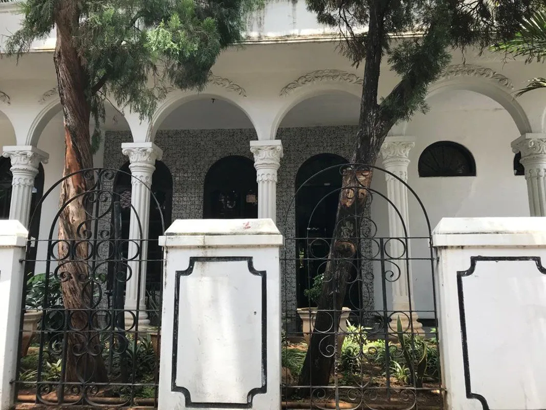 Jual Rumah Lama Bagus di Jalan Haji Noor Jakarta Selatan