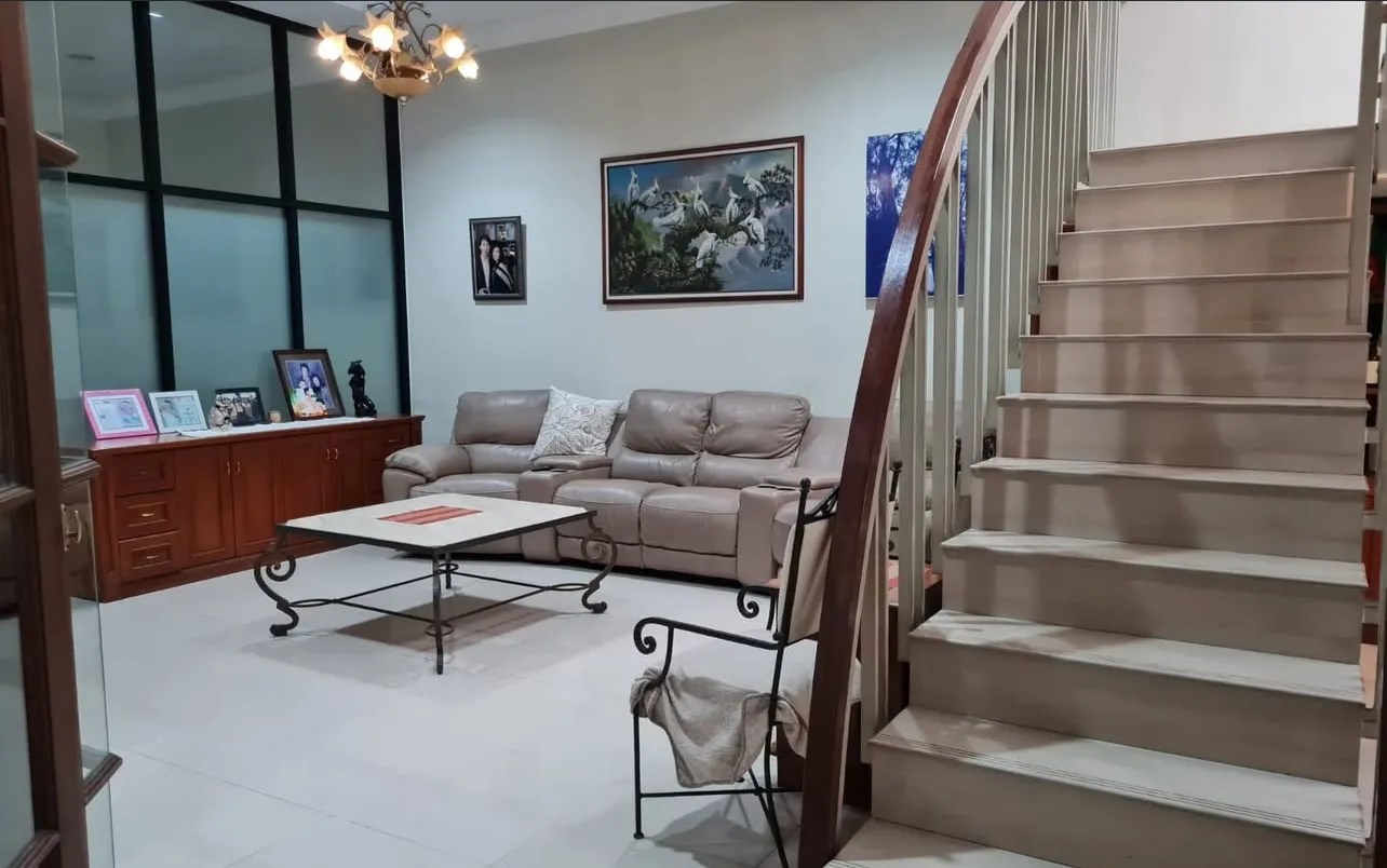 Jual Rumah Bagus dan Nyaman di Kurdi Selatan Kota Bandung