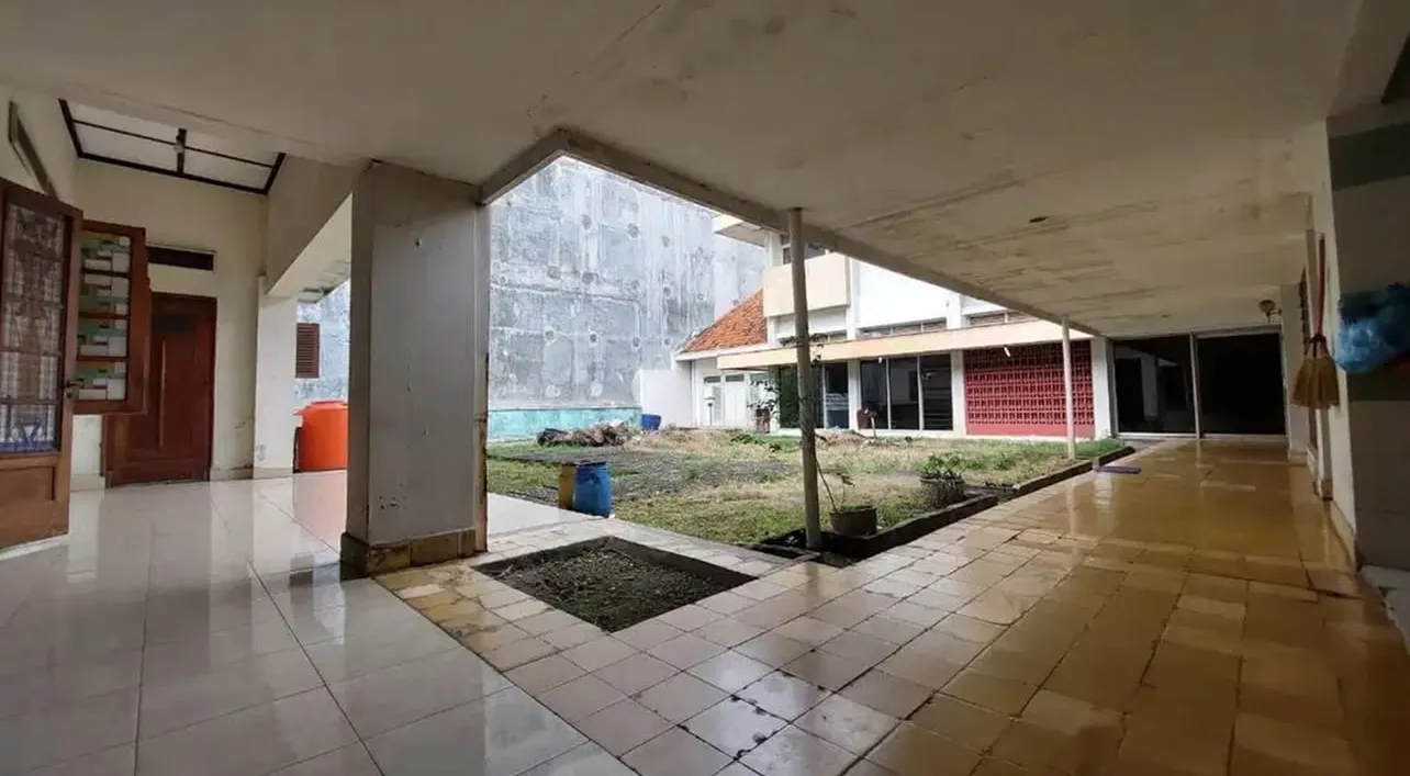 Jual Rumah Tua Bagus di Jalan Ahmad Yani Kota Semarang
