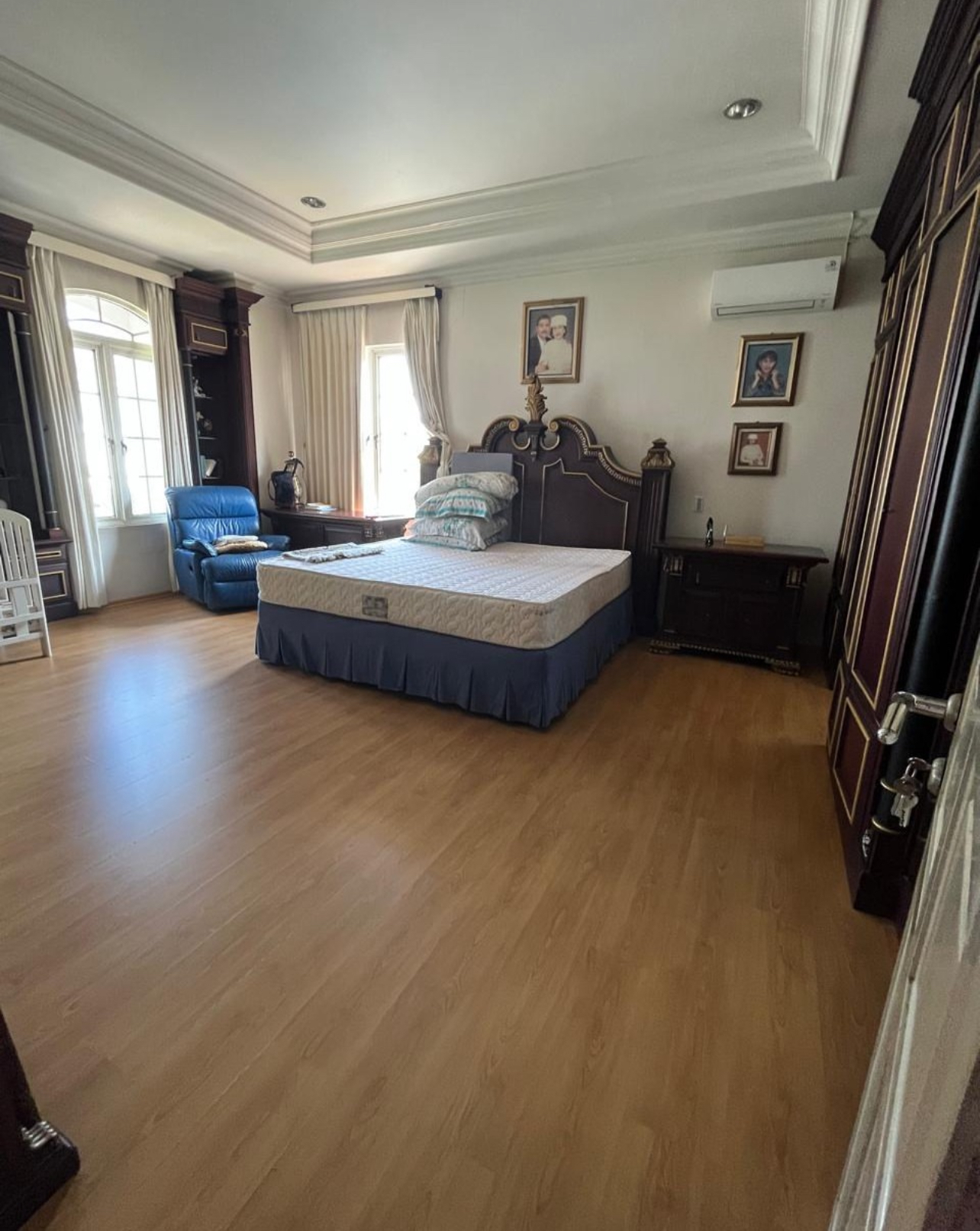 Jual Rumah Luas 2 Lantai di Taman Beverly Golf Tangerang Shm