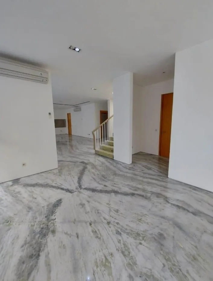 Rumah baru desain tropical modern siap huni di pondok indah jakarta selatan