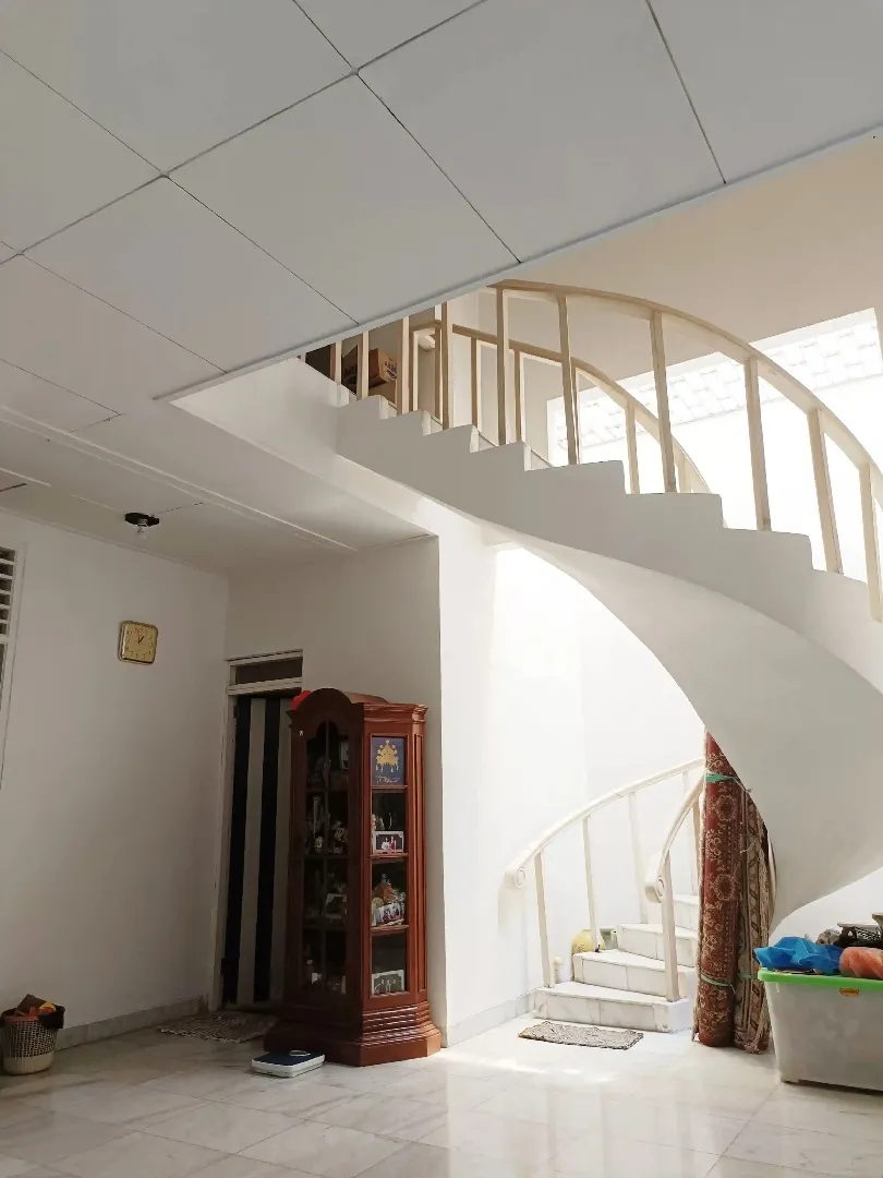 Jual Rumah Bagus Kawasan Bukit Kemanggisan Indah Jakarta Barat