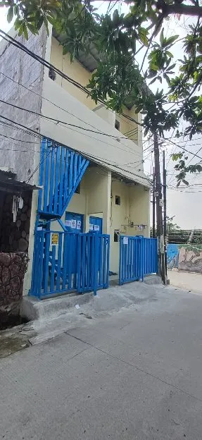 JUAL rumah kos kontrakan kost 5 pintu 60m shm 2 lantai tempat tinggalBisa cicilan kpr surat lengkap