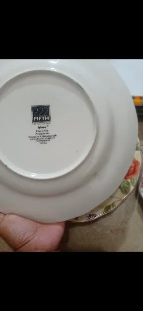 piring kramik hsi, patite Maison, Holland bakery,222 fifth
