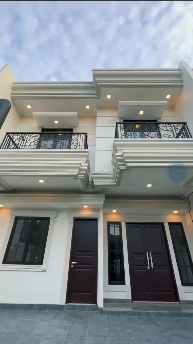 Rumah baru model classic di duren sawit jakarta timur