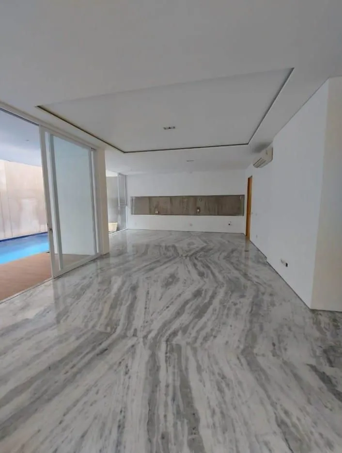 Rumah baru desain tropical modern siap huni di pondok indah jakarta selatan