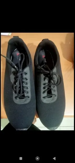 sepatu pria rednot