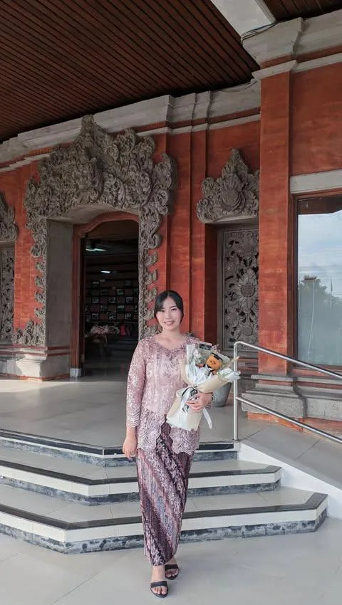 Diskon, Kebaya Modern Tuna, Manset, Wisuda Kuliah, Kebaya Sekolah, Tile,  Banjarmasin, NENG LINA KEBAYA