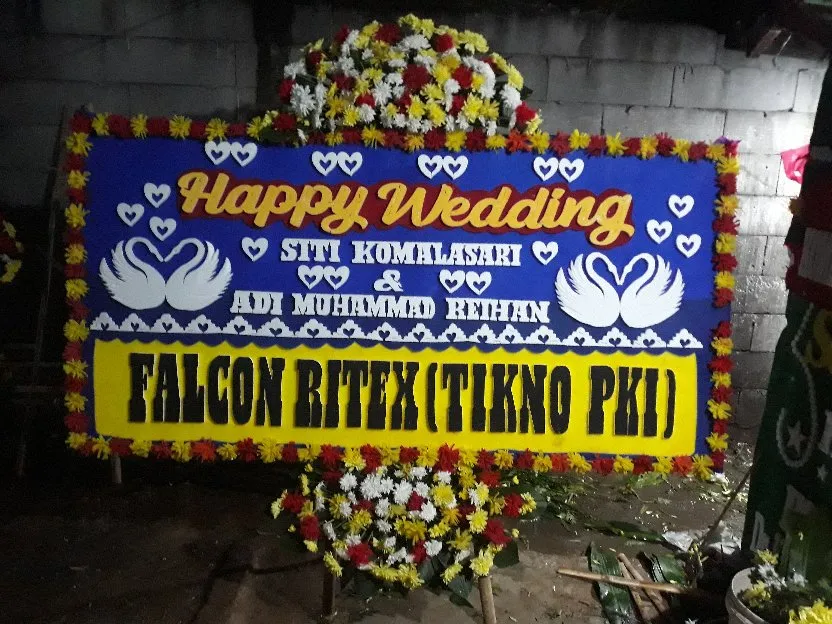 karangan bunga papan majalaya