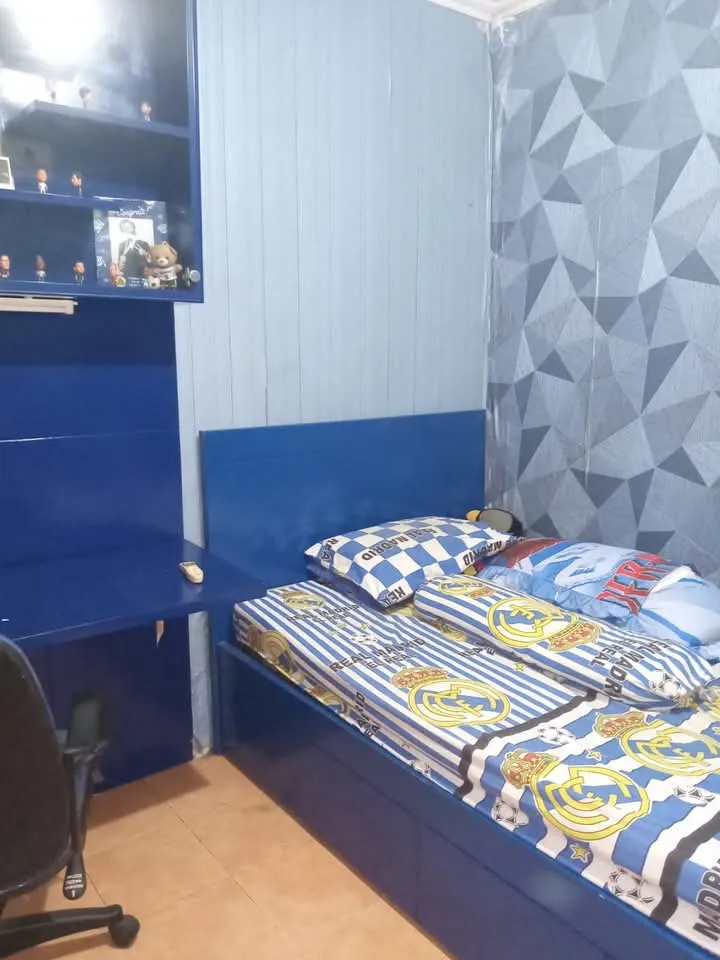 Hunian second 3 lantai layak huni di pondok bambu jakarta timur