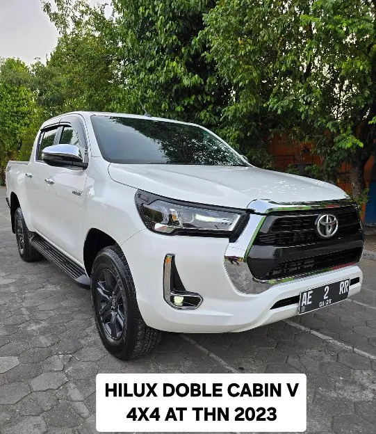 hilux double cabin v 4x4